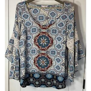 Free 2 Luv Geometric Bell Sleeve W/Crochet Accent Scoop Neck Multicolor Top 1X